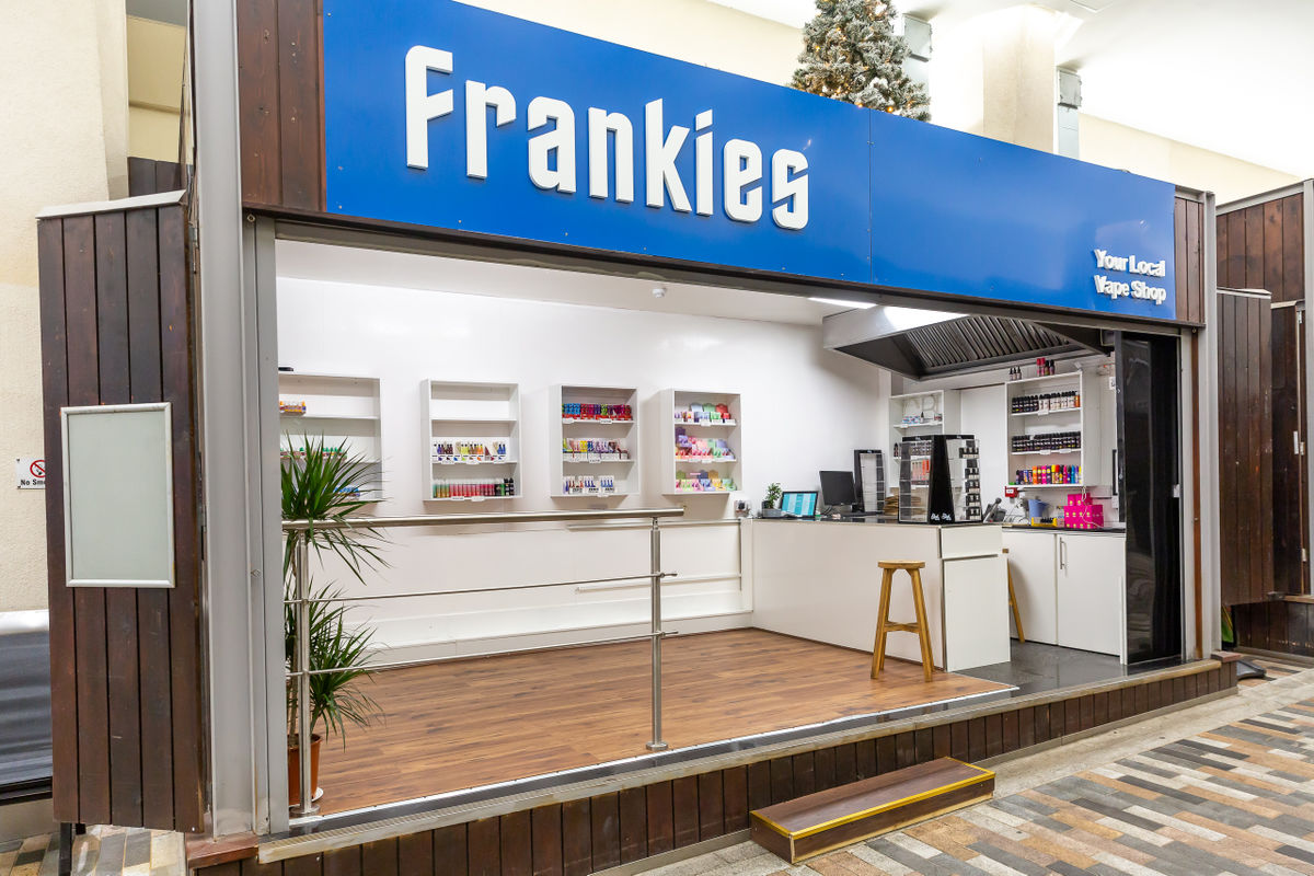 Frankies Vape Shop 03.e796de60